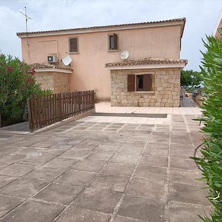 Vignola Mare Casa A Pochi Minuti Dalla Spiaggia Di Vignola מראה חיצוני תמונה